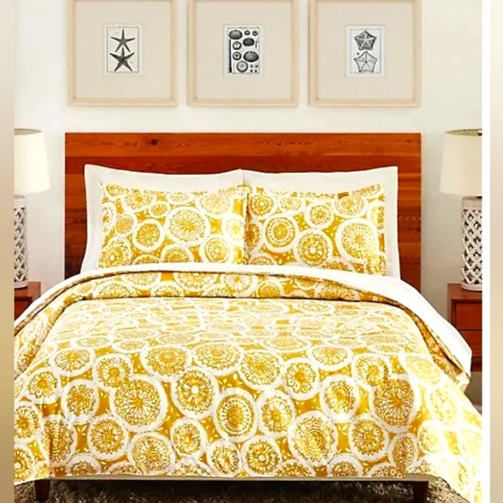 TRINA TURK Star Dots 2-Piece Duvet Cover Set - Twin
